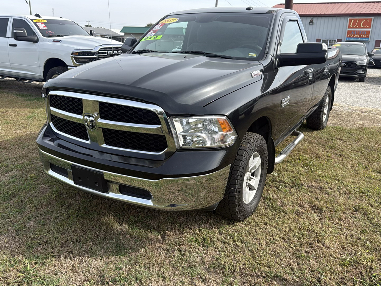 RAM 1500 Tradesman Regular Cab LWB 4WD 2017