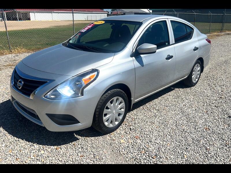 2018 Nissan Versa 1.6 S 5M