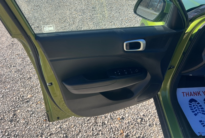 Hyundai Venue SE 4D SUV FWD at 2020