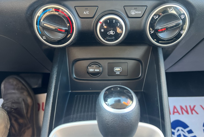 Hyundai Venue SE 4D SUV FWD at 2020