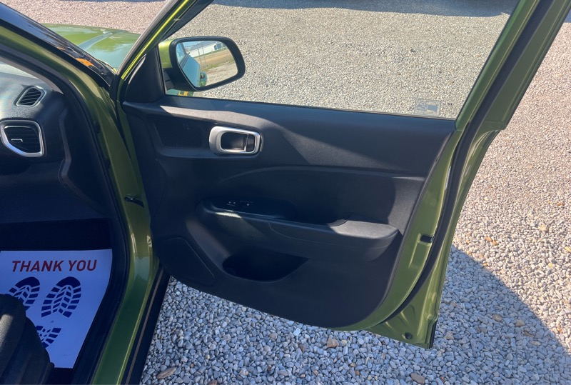 Hyundai Venue SE 4D SUV FWD at 2020