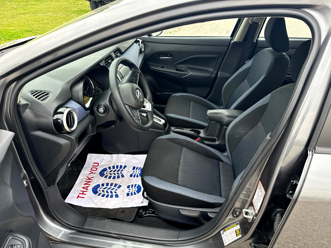 Nissan Versa SV 2024