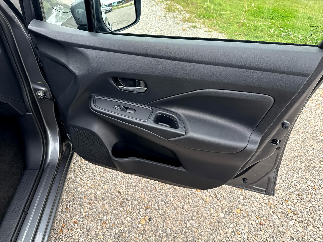 Nissan Versa SV 2024