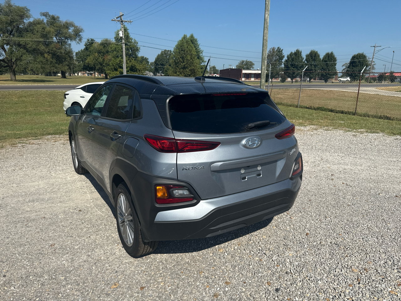 Hyundai Kona SEL 4D SUV FWD 2.0L 2021
