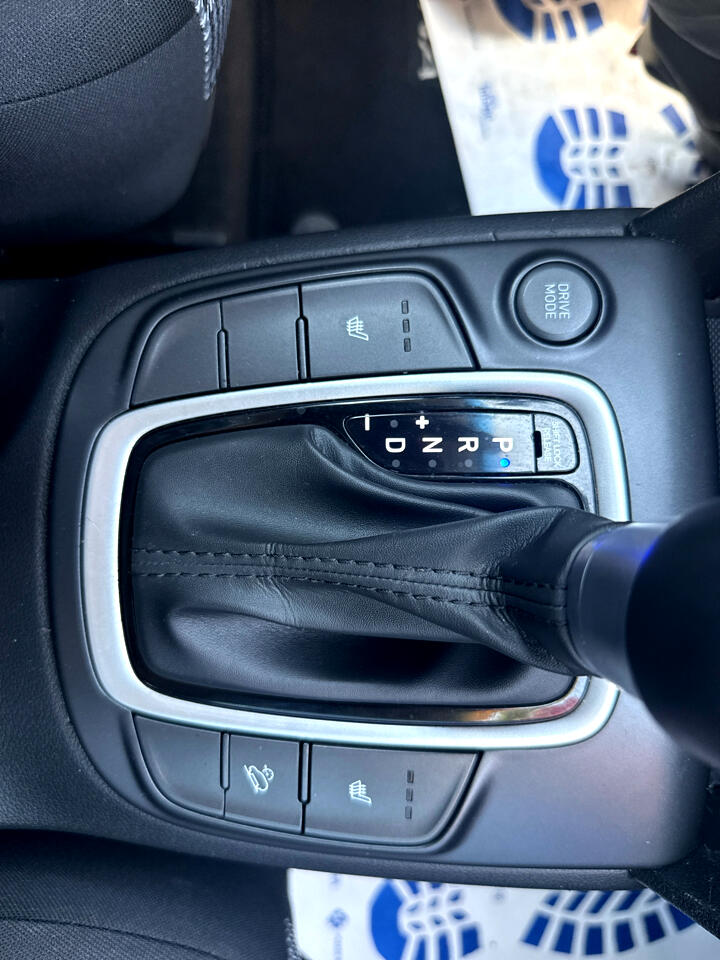 Hyundai Kona SEL 2021