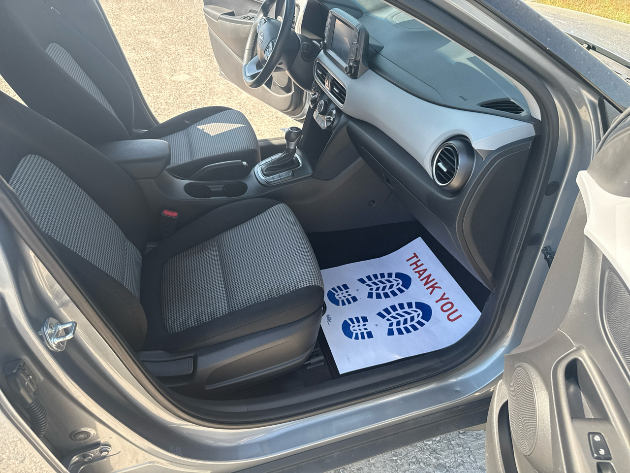 Hyundai Kona SEL 4D SUV FWD 2.0L 2021