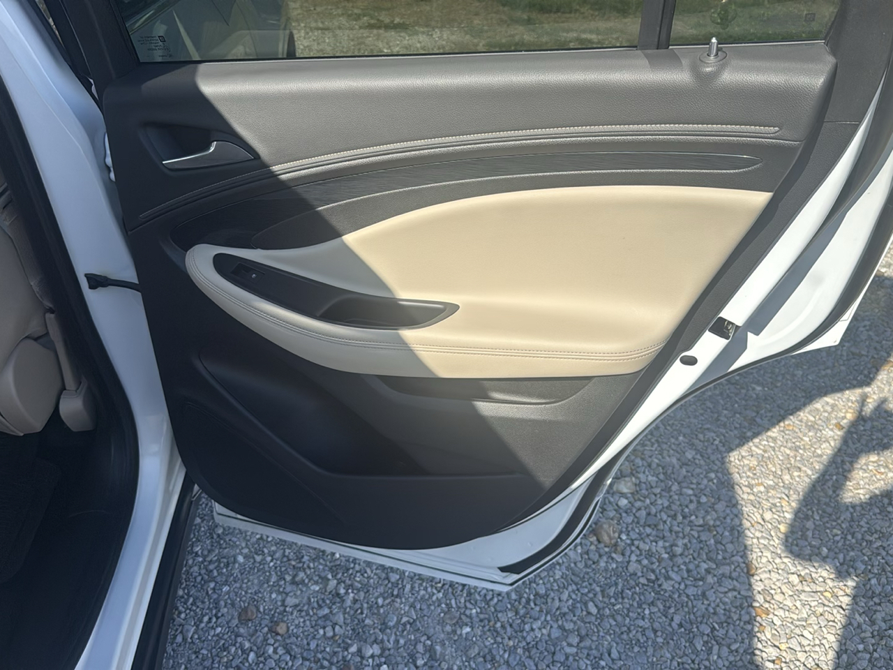 Buick Envision Essense 2018