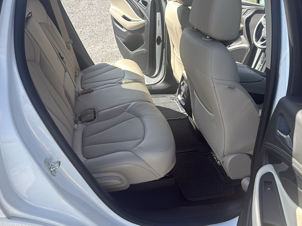 Buick Envision Essense 2018