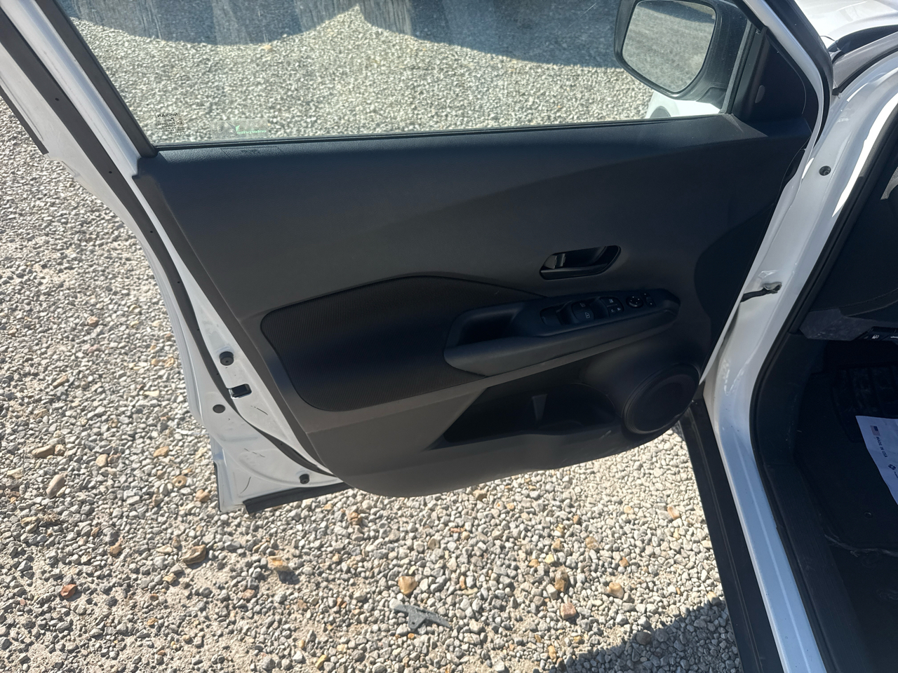 Nissan Kicks S 4D SUV FWD 2022