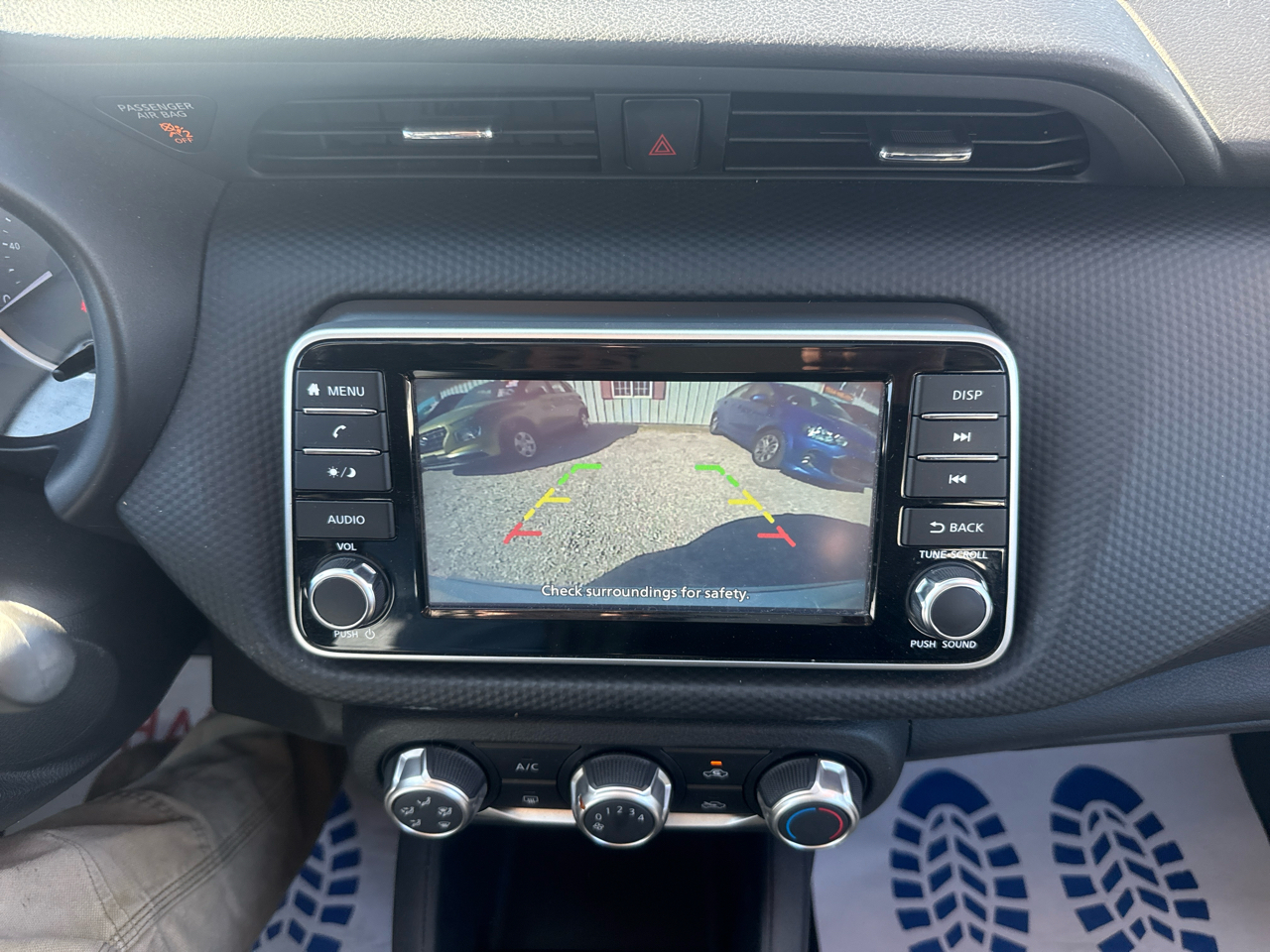 Nissan Kicks S 4D SUV FWD 2022