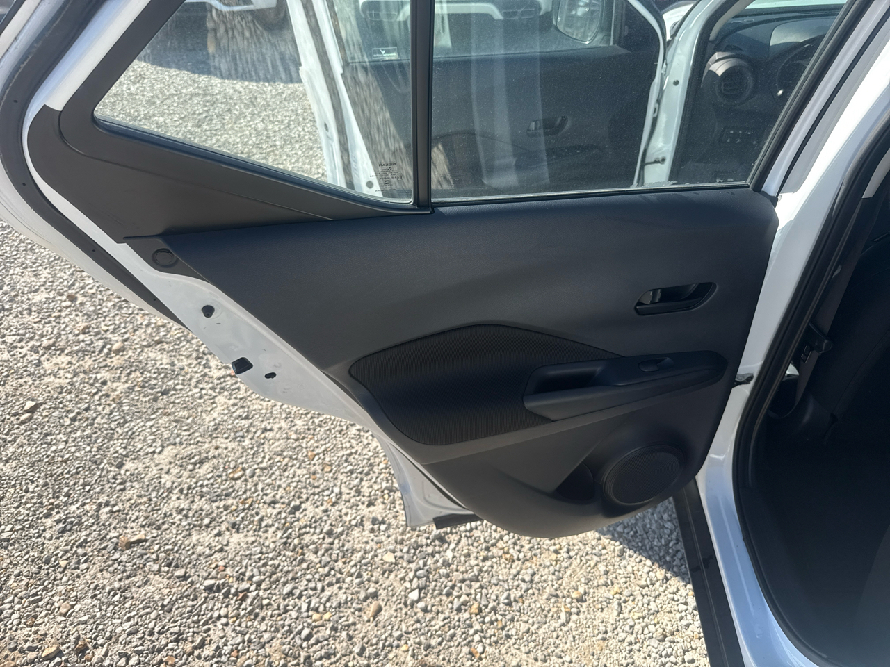 Nissan Kicks S 4D SUV FWD 2022