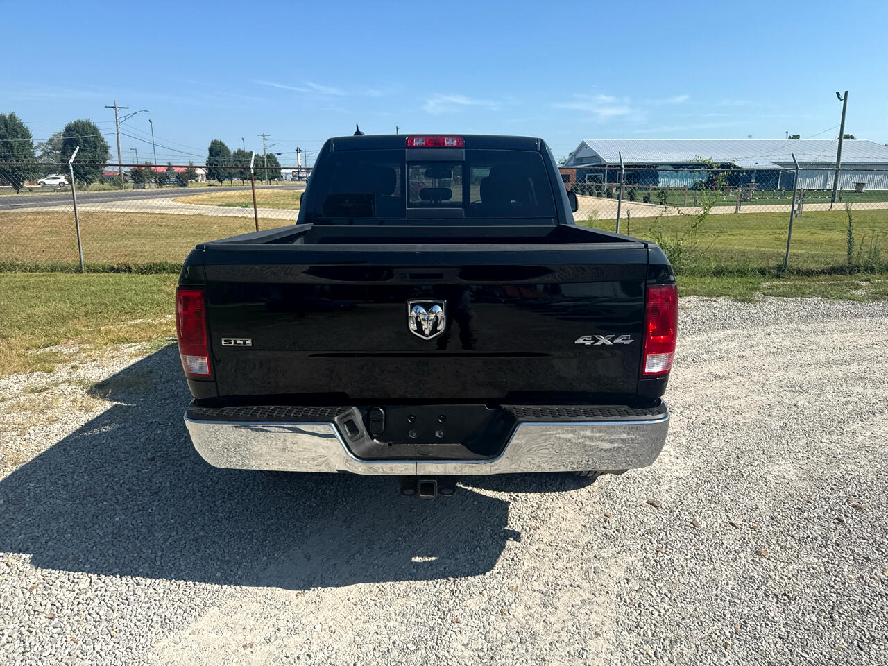 RAM 1500 Classic Tradesman Crew Cab SWB 4WD 2022