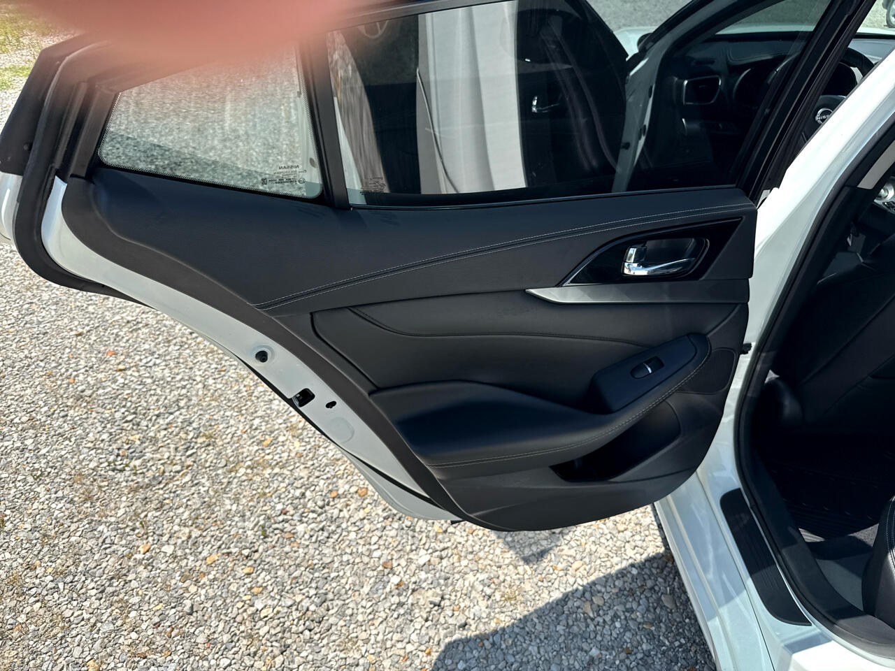 Nissan Maxima 3.5 SV 2023