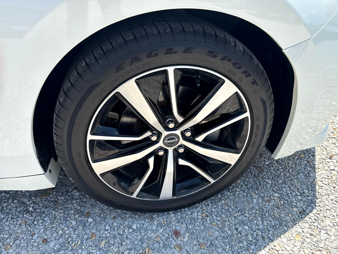 Nissan Maxima 3.5 SV 2023