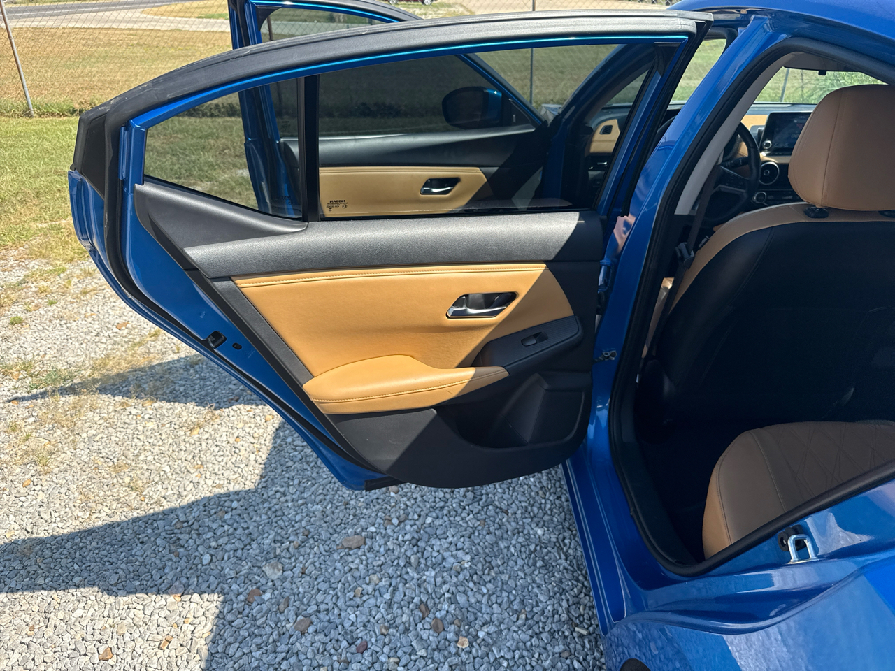 Nissan Sentra SV 4D Sedan 2023