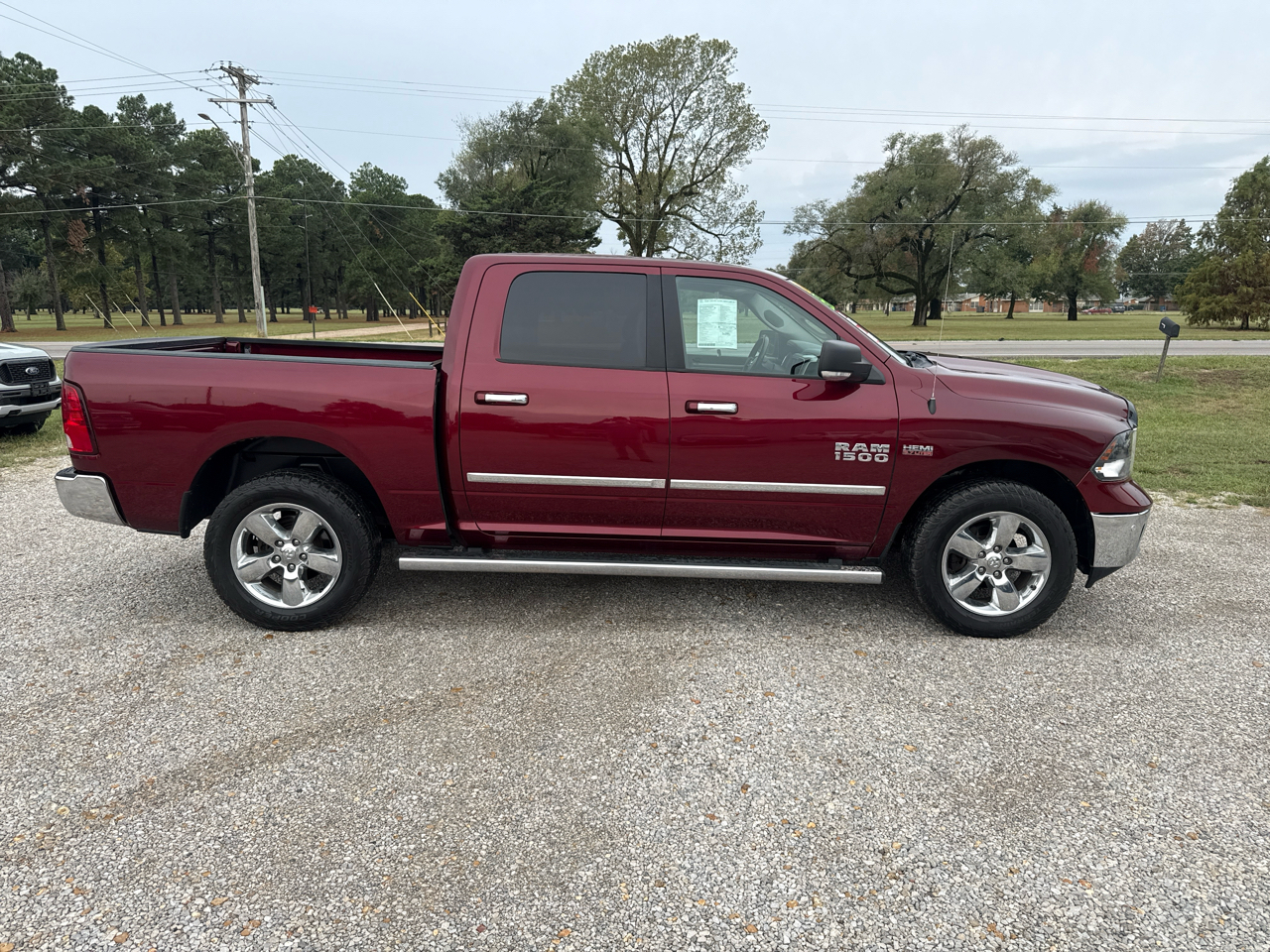 RAM 1500 SLT Crew Cab 4WD SWB 2018