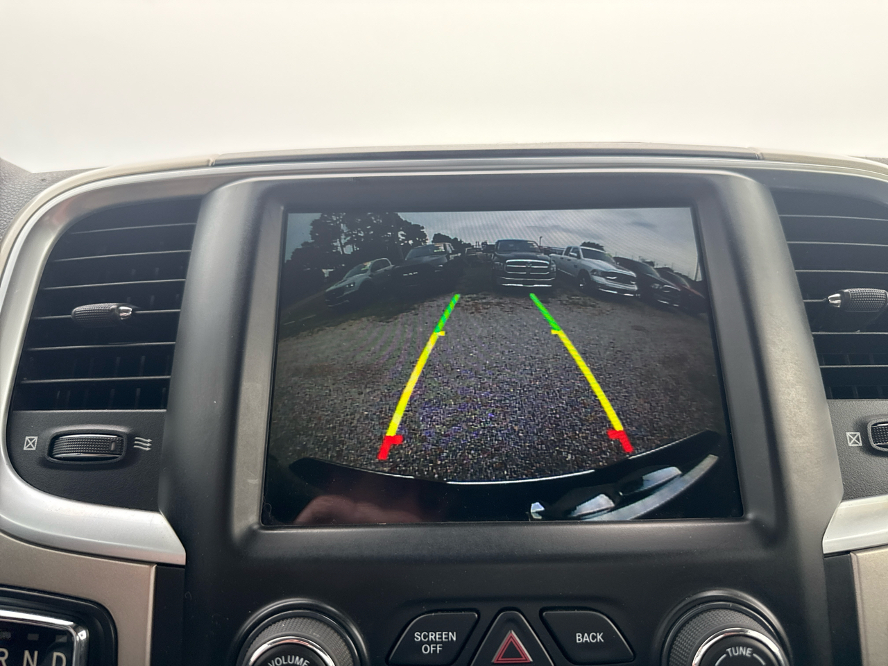 RAM 1500 SLT Crew Cab 4WD SWB 2018