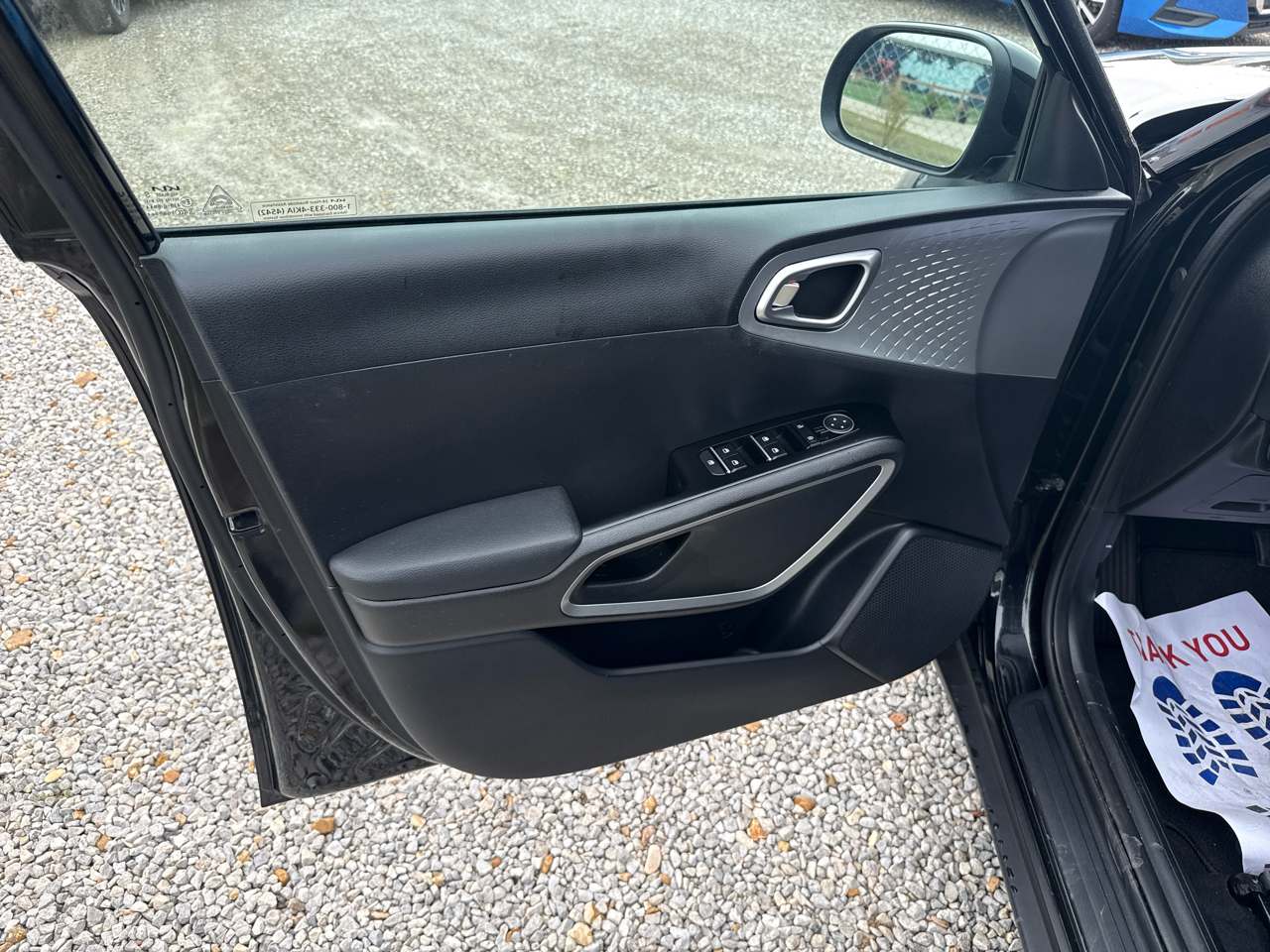 Kia Soul LX 4D Wagon 2024