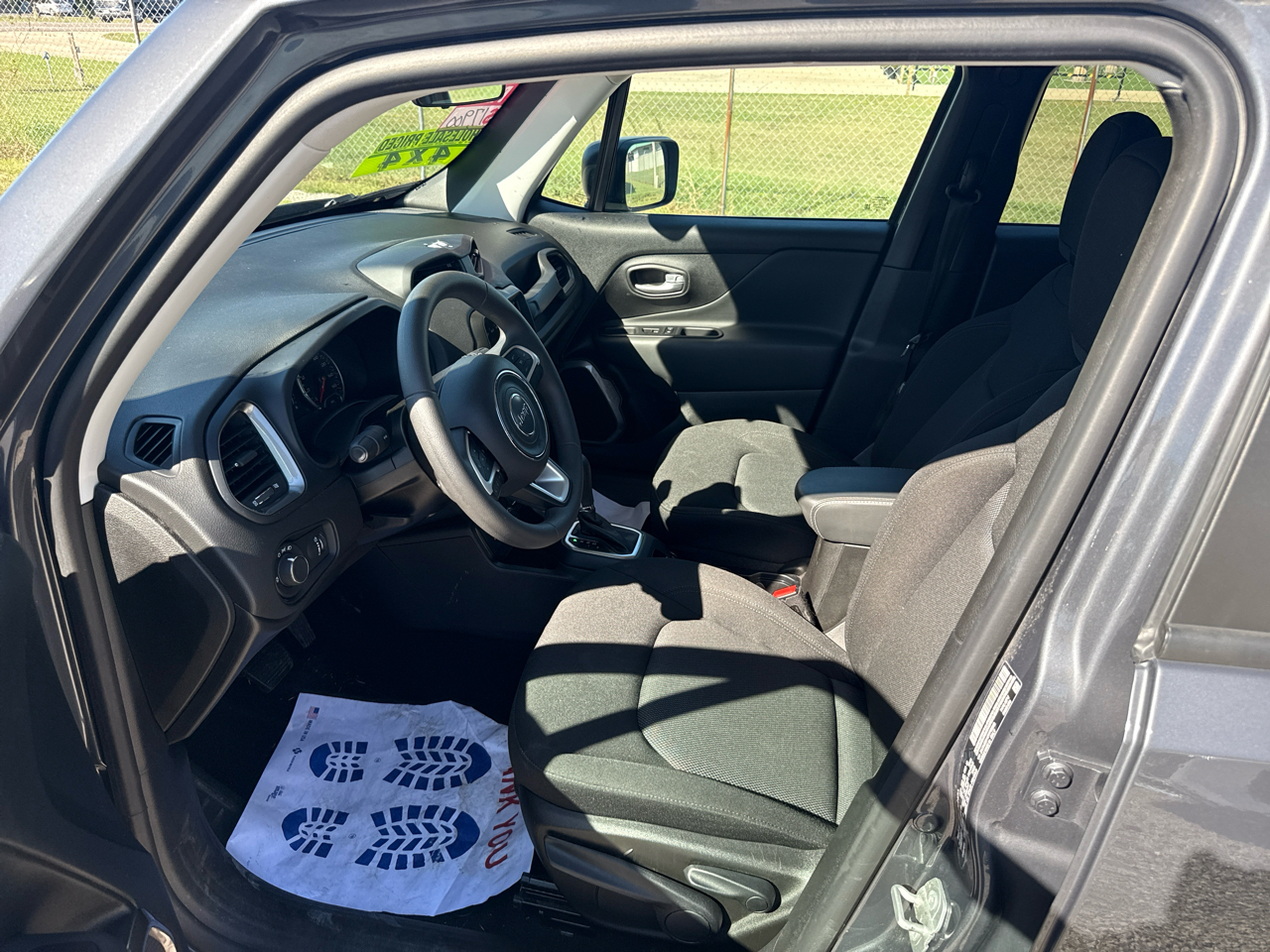 Jeep Renegade Latitude 4D SUV 4WD 2023