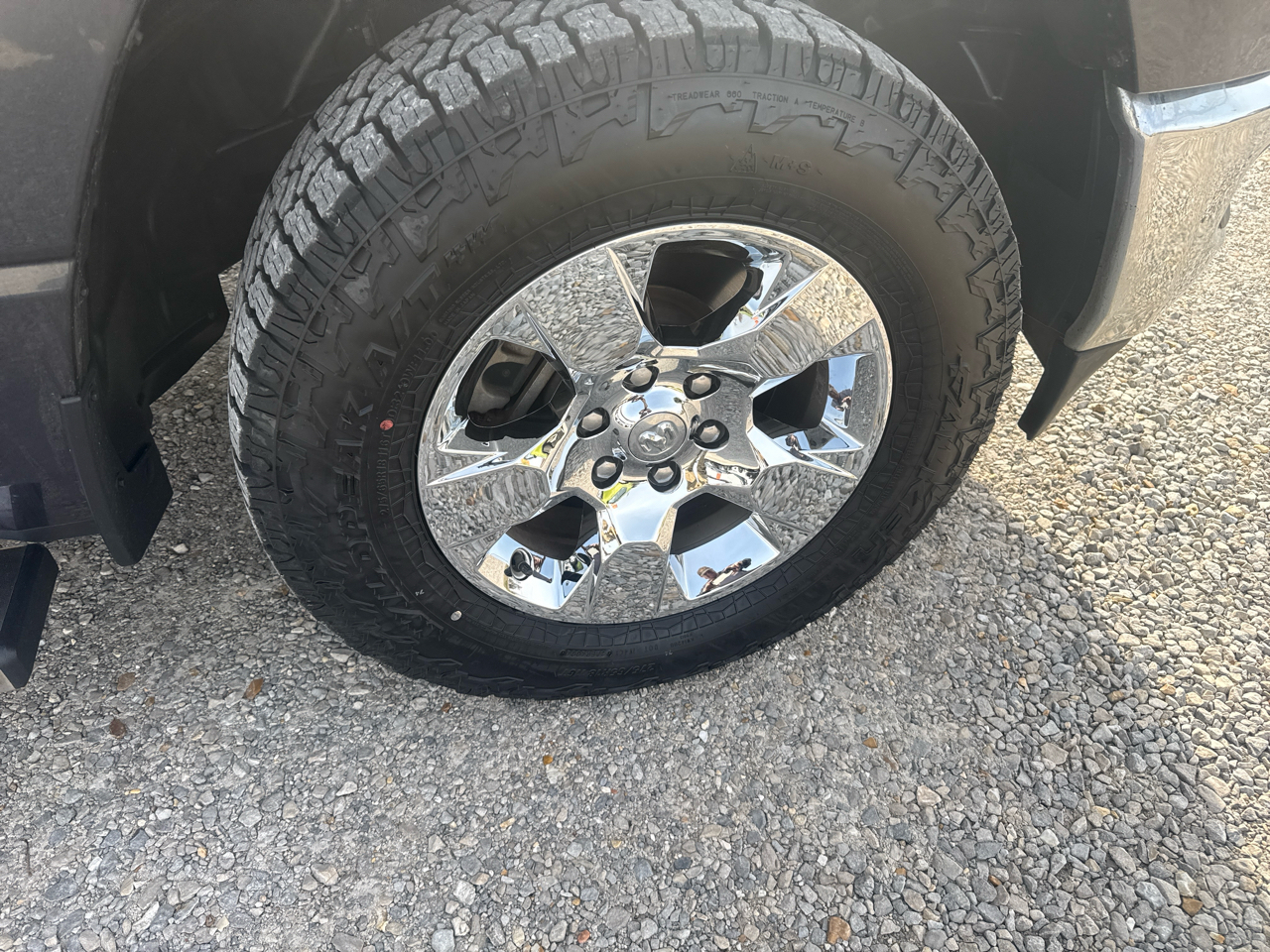 RAM 1500 Big Horn Quad Cab 4WD SWB 2020