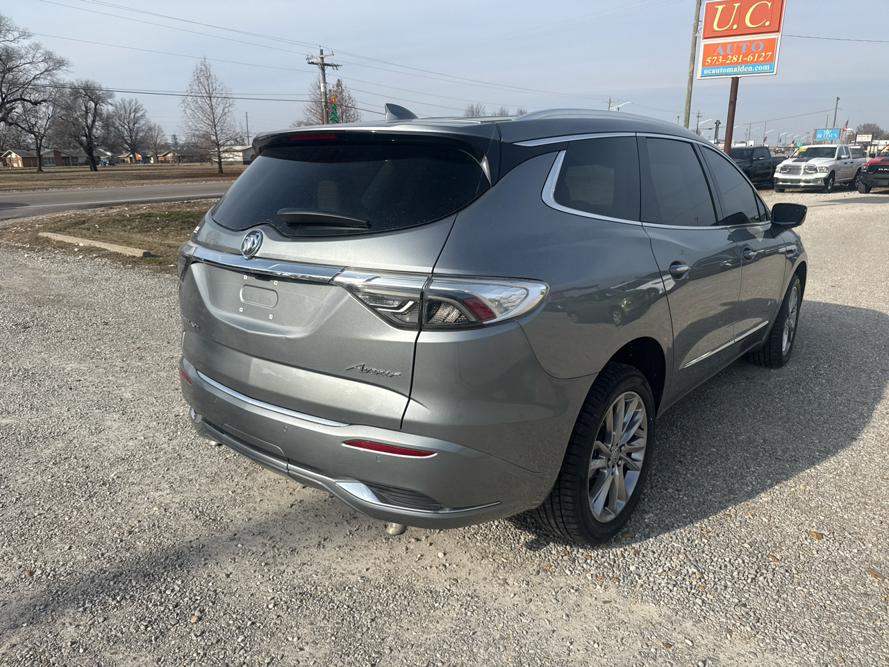 Buick Enclave Avenir 4D SUV FWD 2023