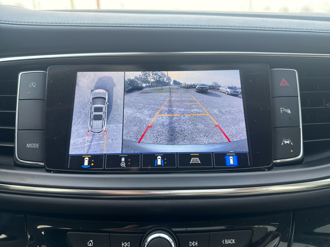 Buick Enclave Avenir 4D SUV FWD 2023