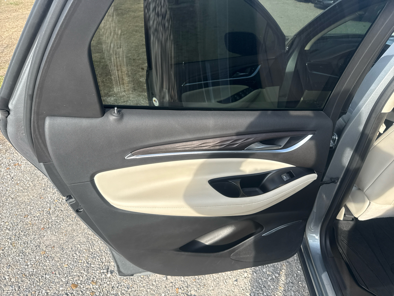 Buick Enclave Avenir 4D SUV FWD 2023