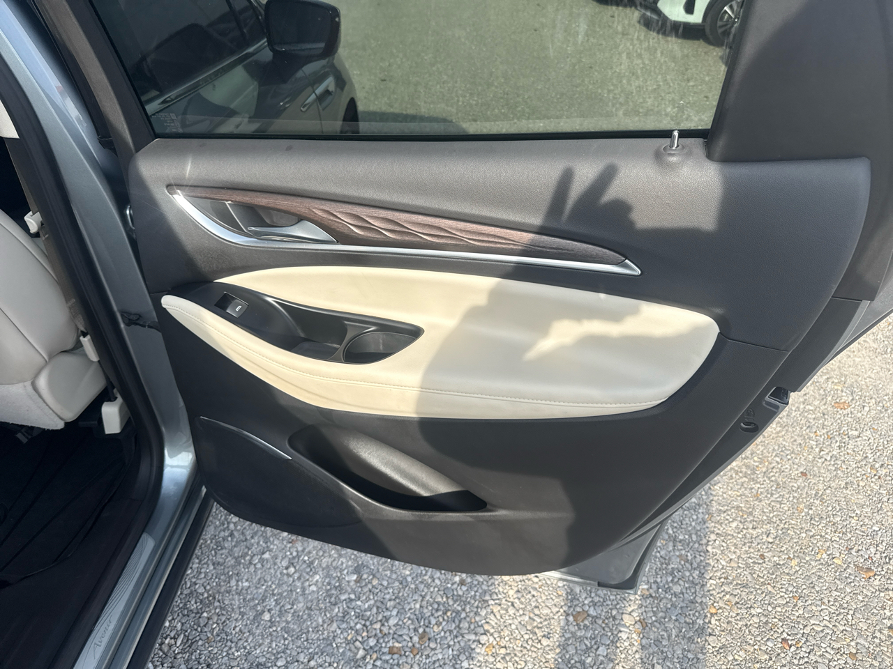 Buick Enclave Avenir 4D SUV FWD 2023