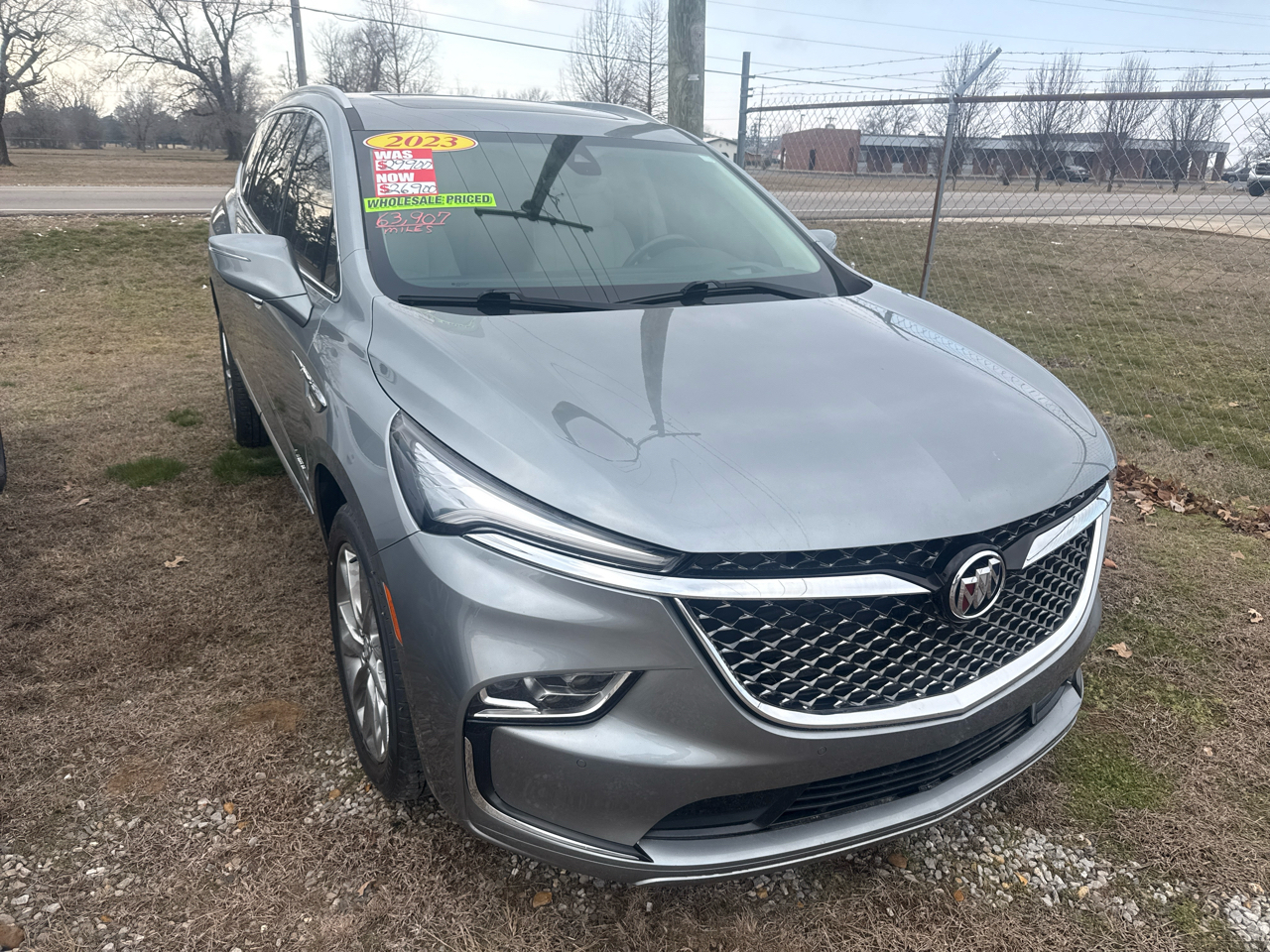 Buick Enclave Avenir 4D SUV FWD 2023