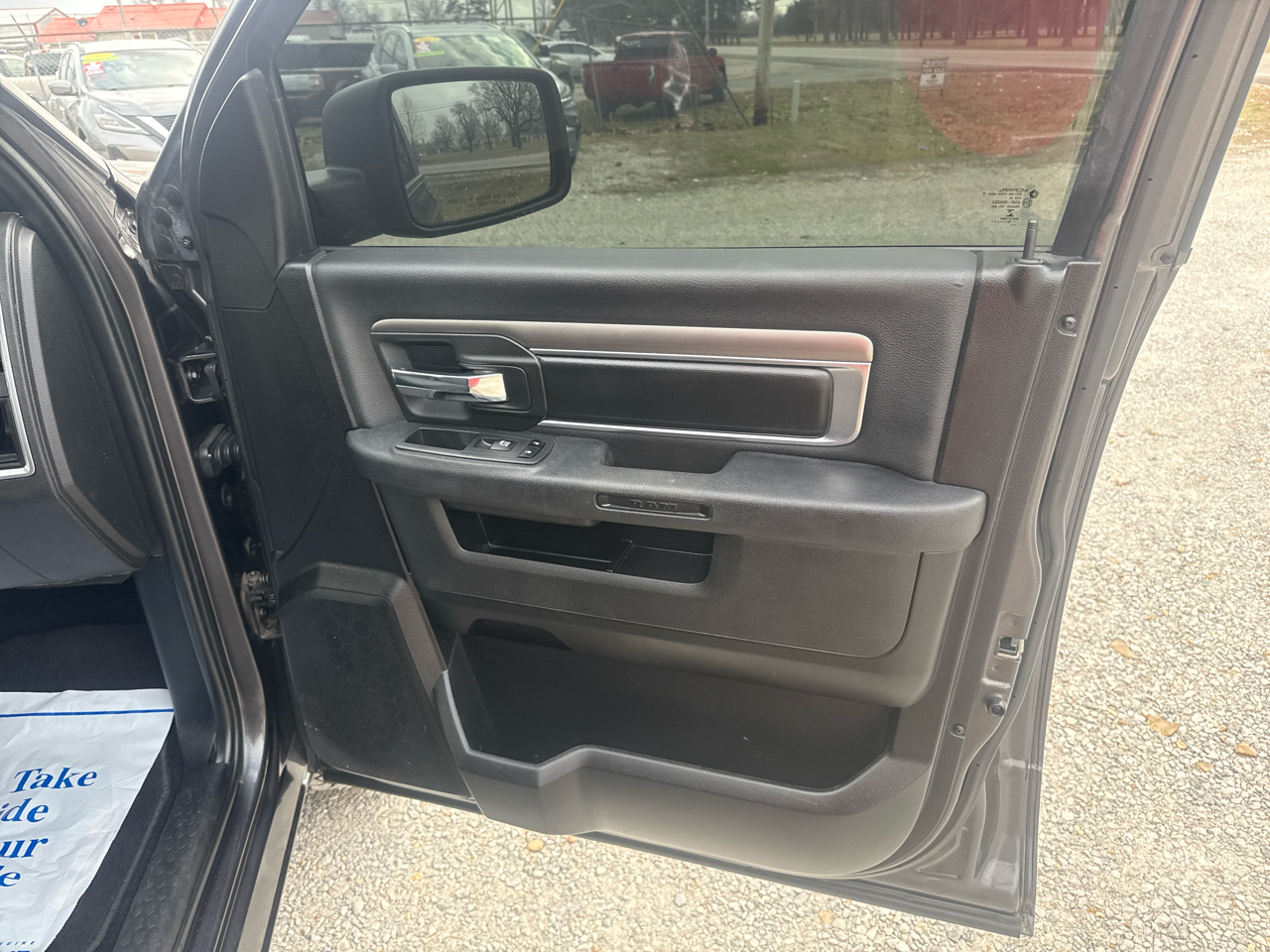 RAM 1500 Warlock Quad Cab 4WD SWB 2022