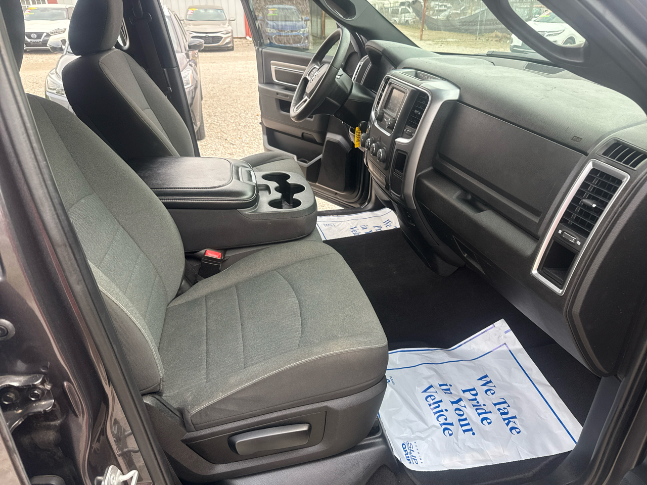 RAM 1500 Warlock Quad Cab 4WD SWB 2022