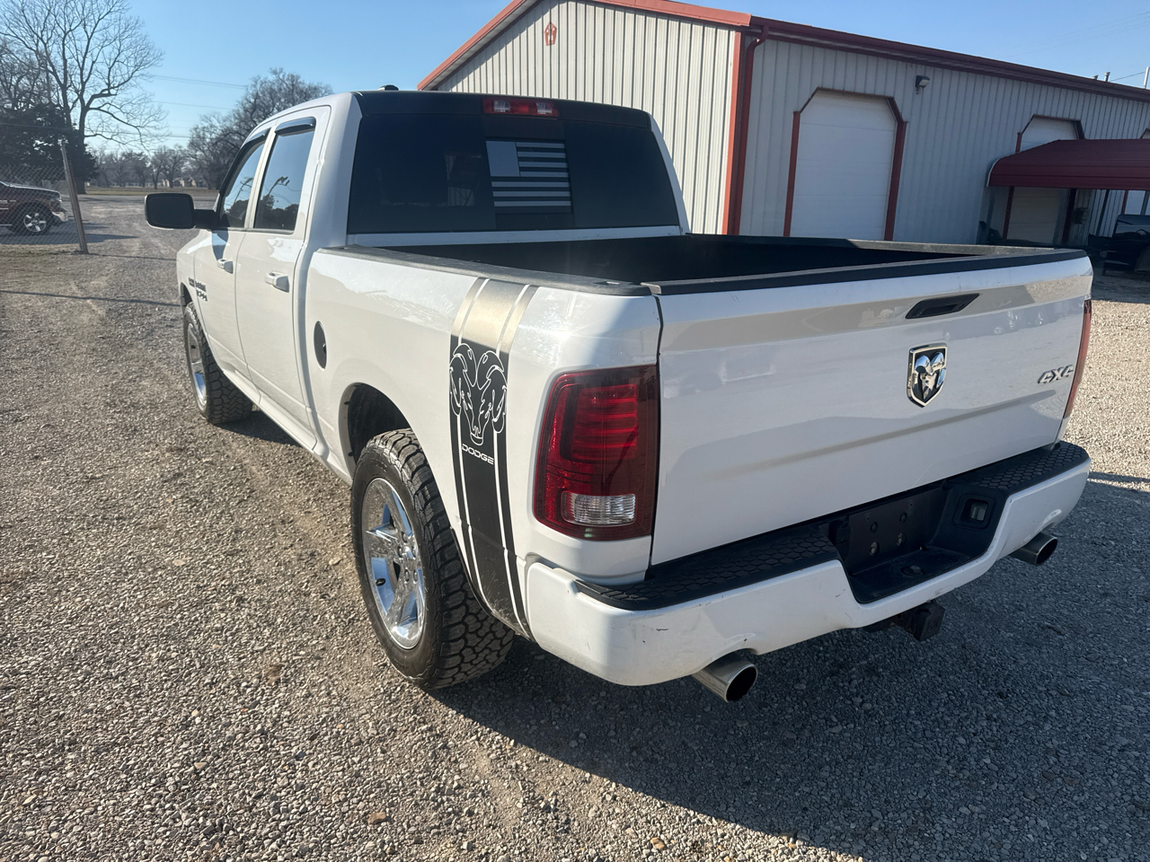 RAM 1500 4WD Crew Cab 149" Sport 2017