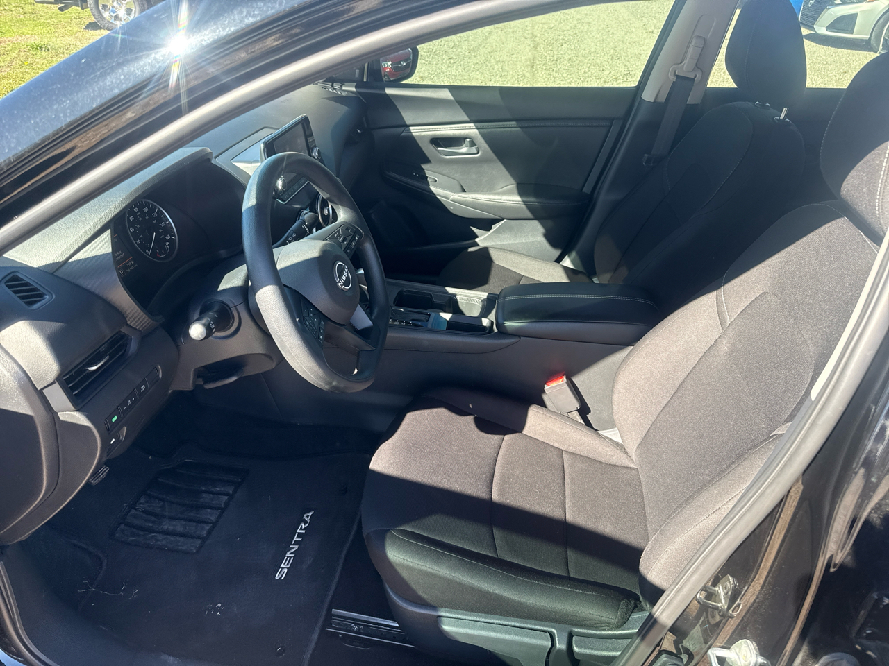 Nissan Sentra S 4D Sedan 2025