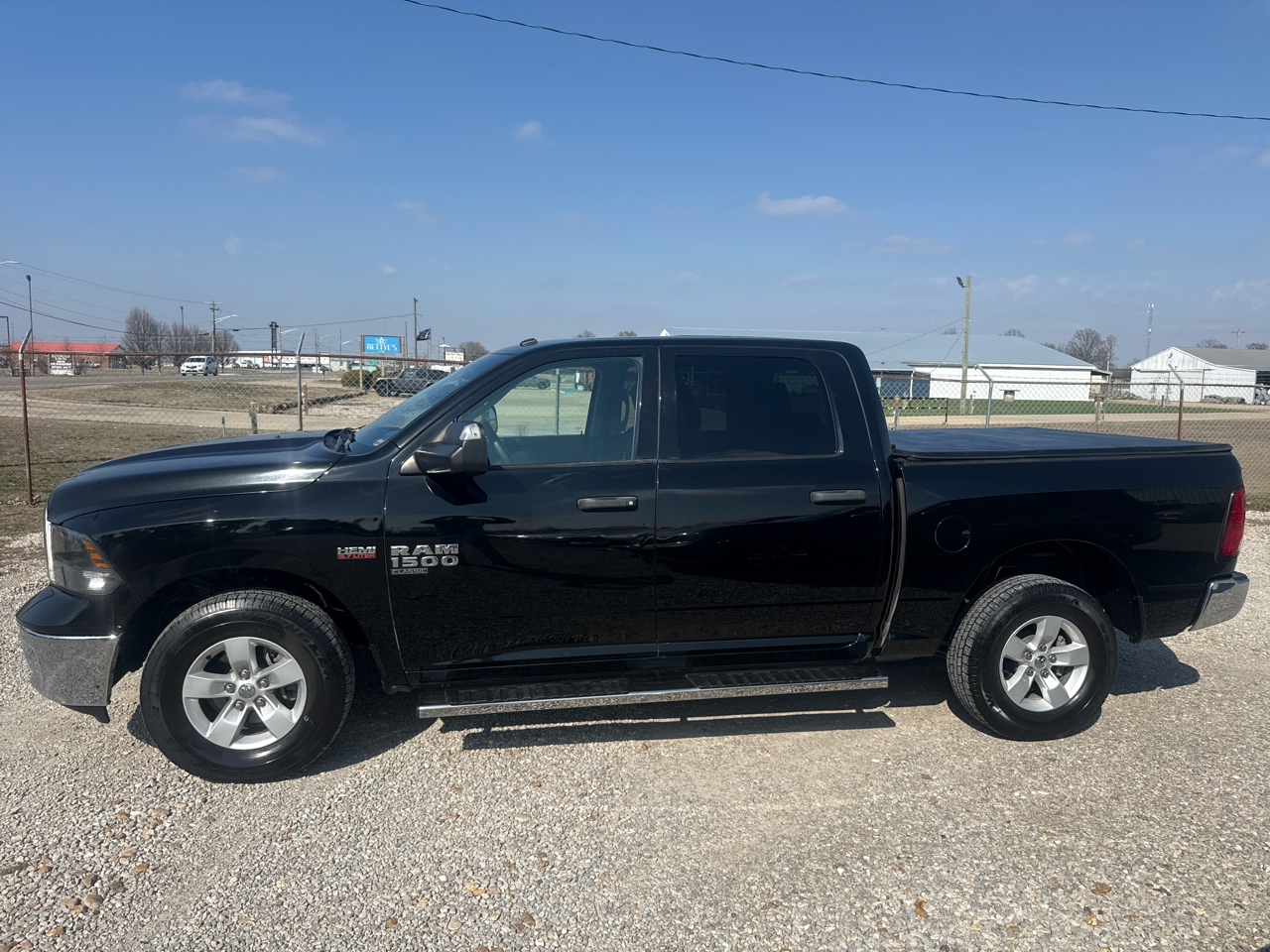RAM 1500 DS Tradesman Crew Cab 4WD SWB 2021