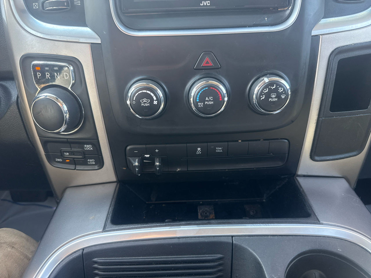 RAM 1500 DS Tradesman Crew Cab 4WD SWB 2021