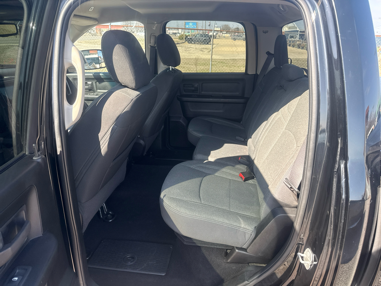 RAM 1500 DS Tradesman Crew Cab 4WD SWB 2021