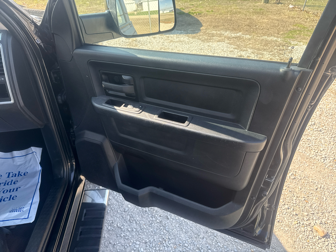 RAM 1500 DS Tradesman Crew Cab 4WD SWB 2021