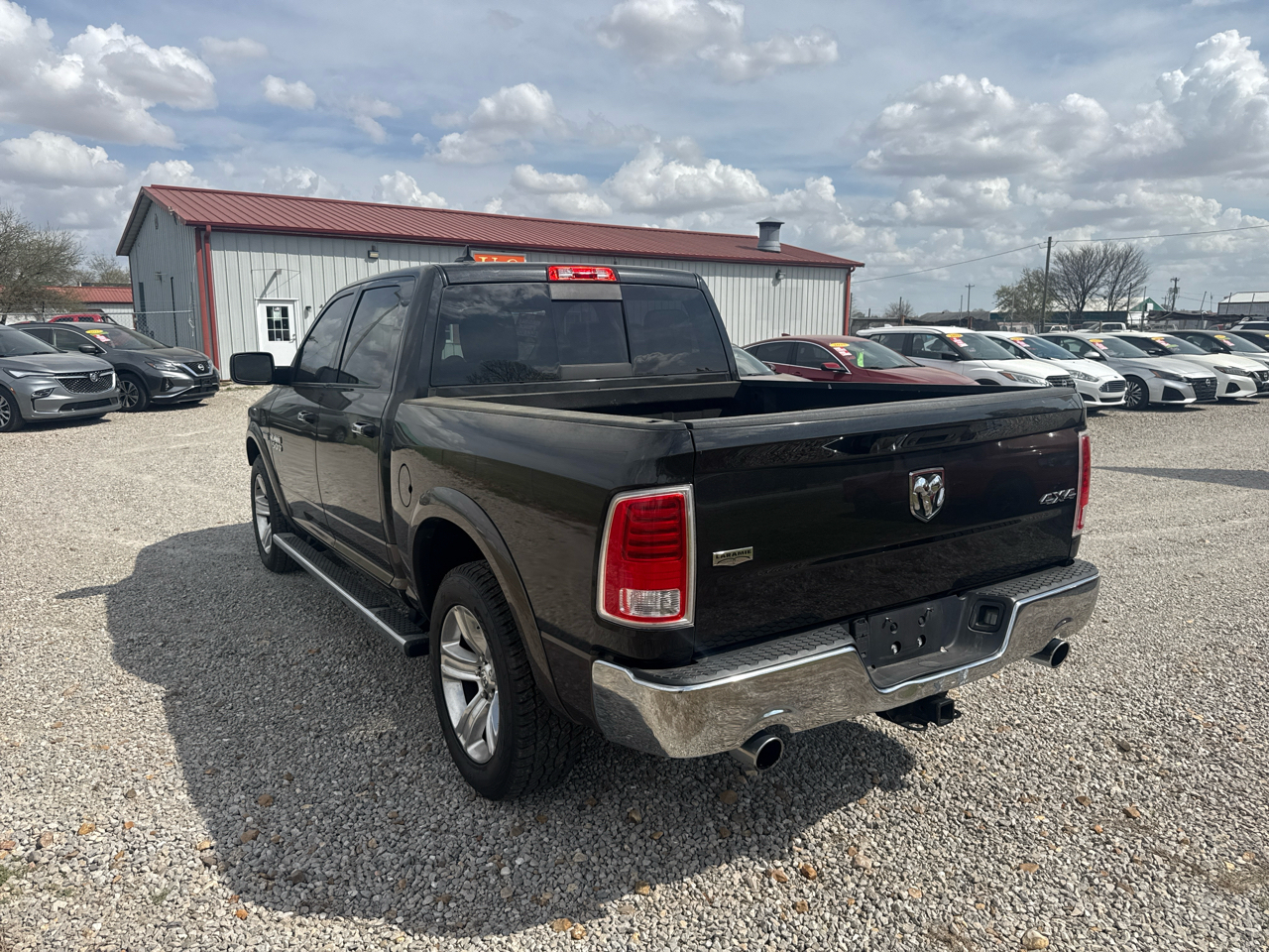 RAM 1500 Laramie Crew Cab 4WD 2017