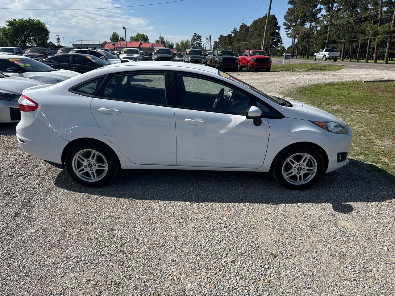 Ford Fiesta SE 4D Sedan 2019