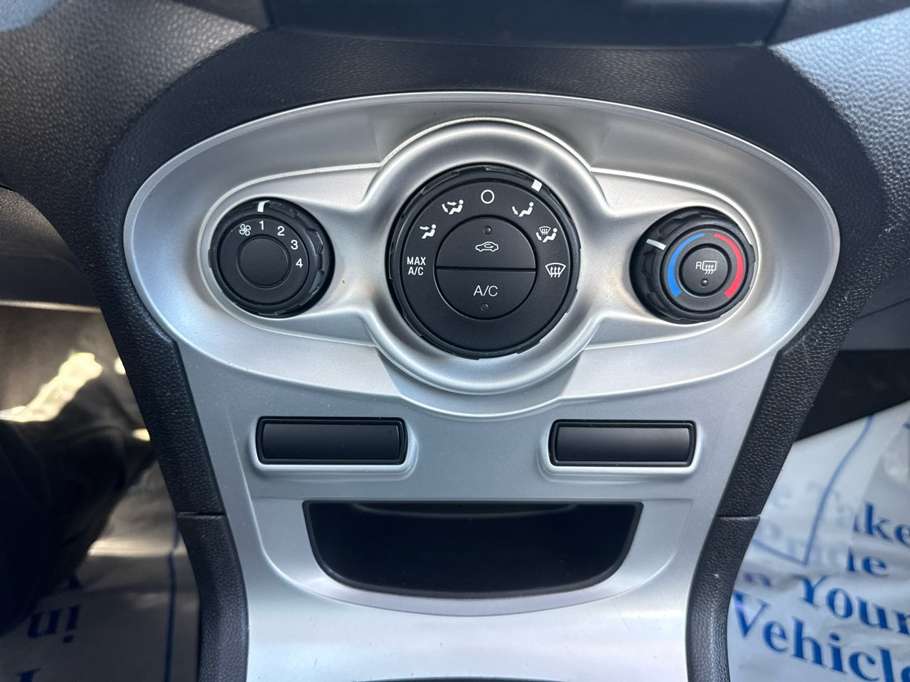 Ford Fiesta SE 4D Sedan 2019