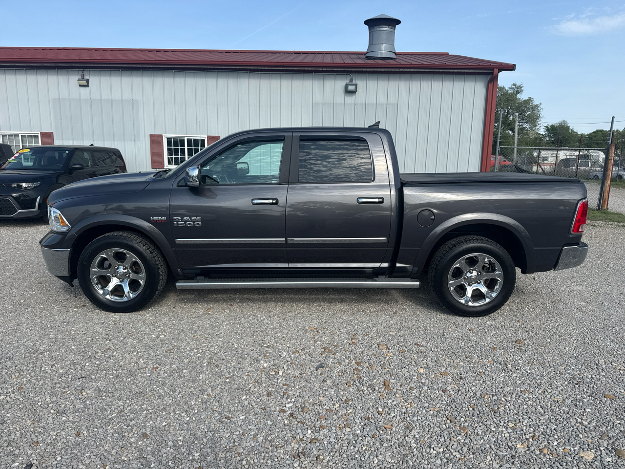 RAM 1500 Laramie Crew Cab 2017