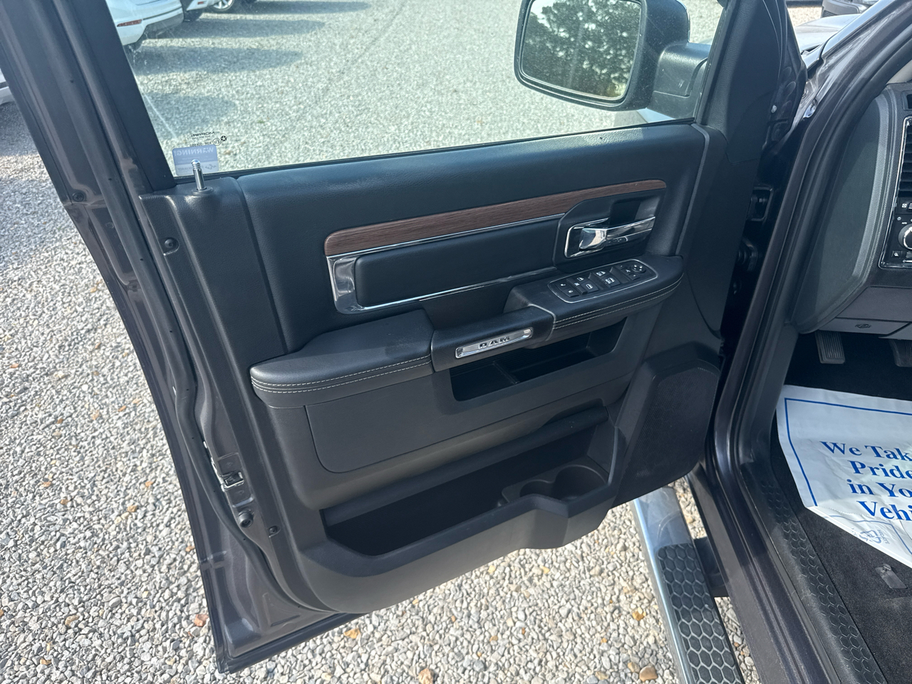 RAM 1500 Laramie Crew Cab 2017