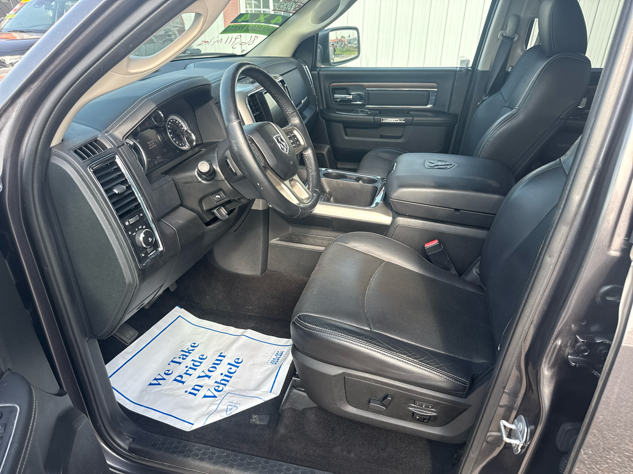 RAM 1500 Laramie Crew Cab 2017