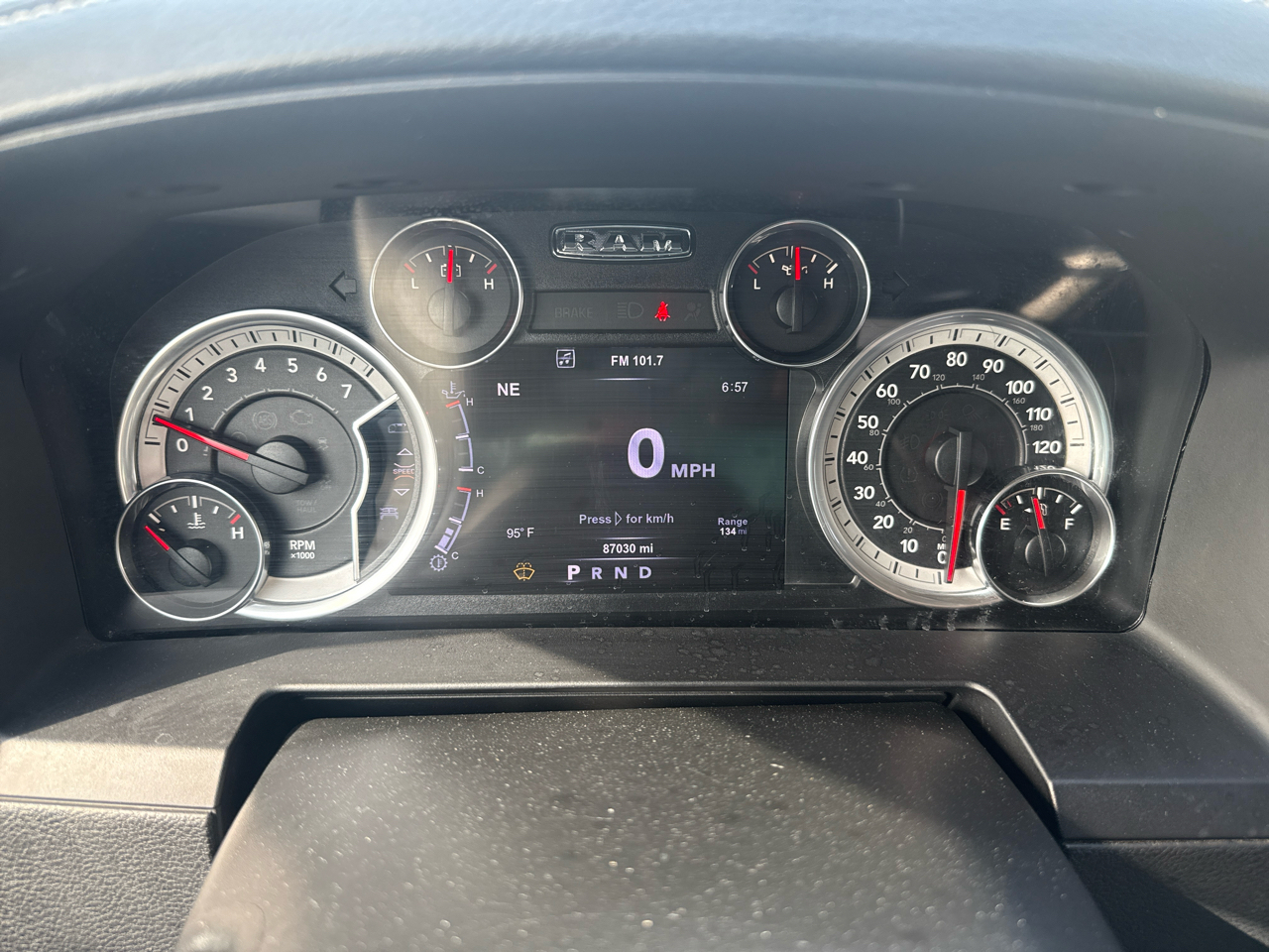 RAM 1500 Laramie Crew Cab 2017