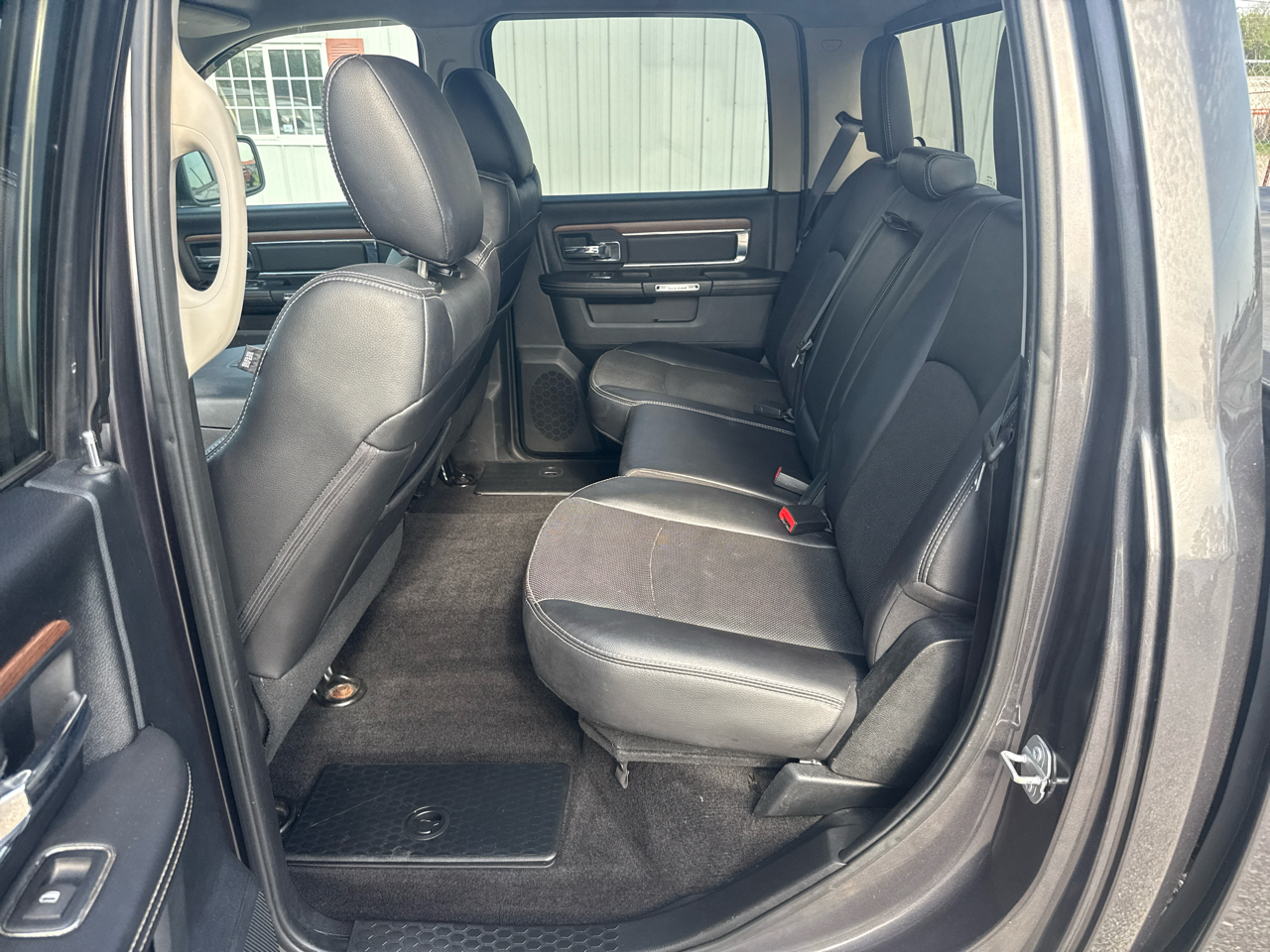 RAM 1500 Laramie Crew Cab 2017