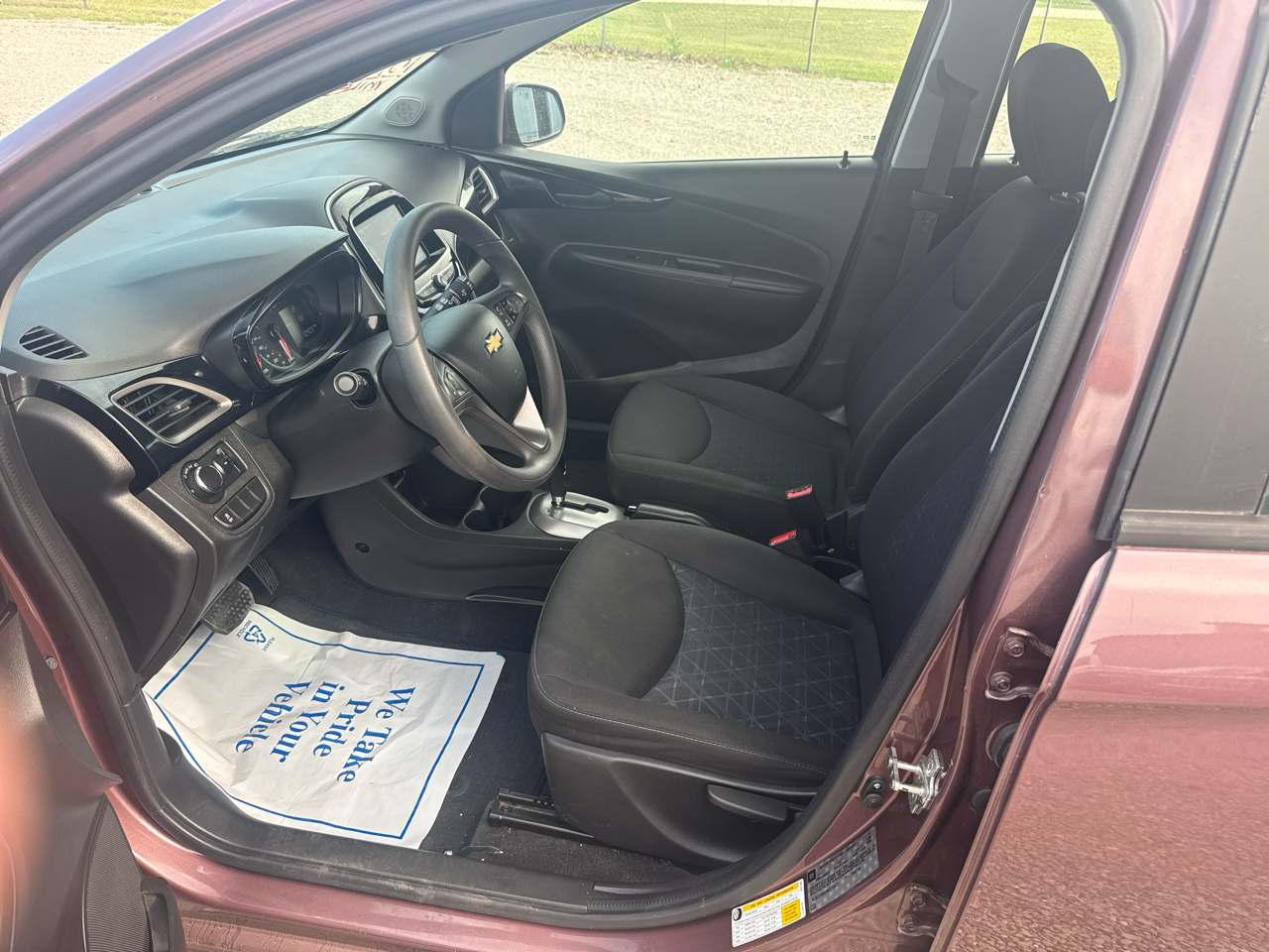 Chevrolet Spark 1LT 4D Hatchback at 2021