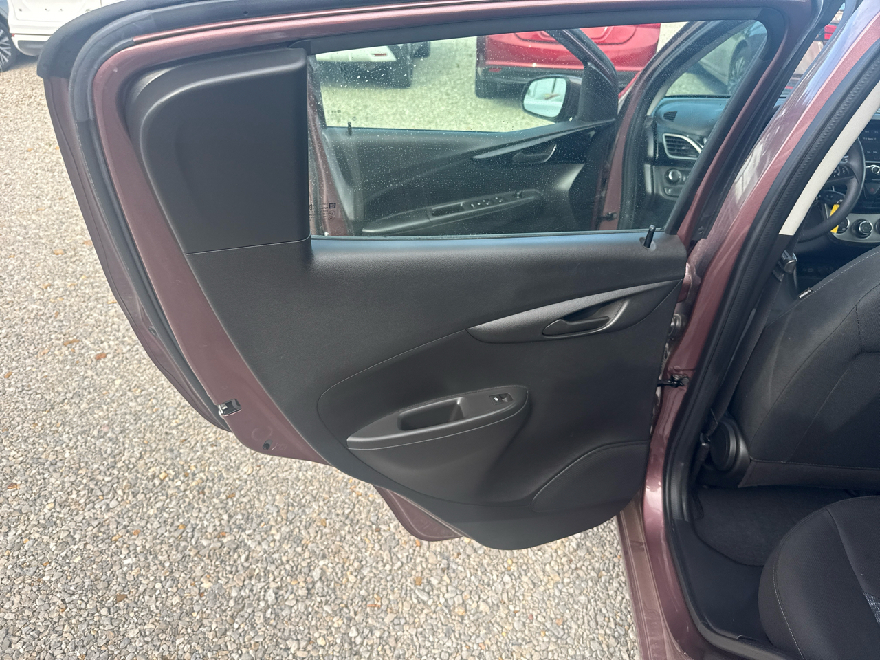 Chevrolet Spark 1LT 4D Hatchback at 2021