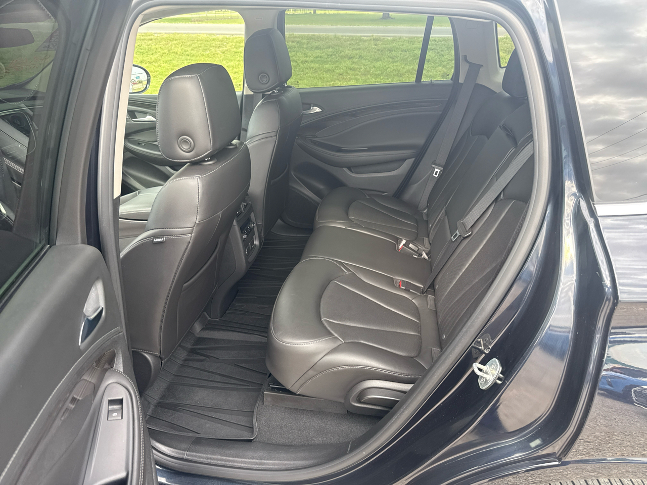 Buick Envision Essence 4D SUV FWD 2020