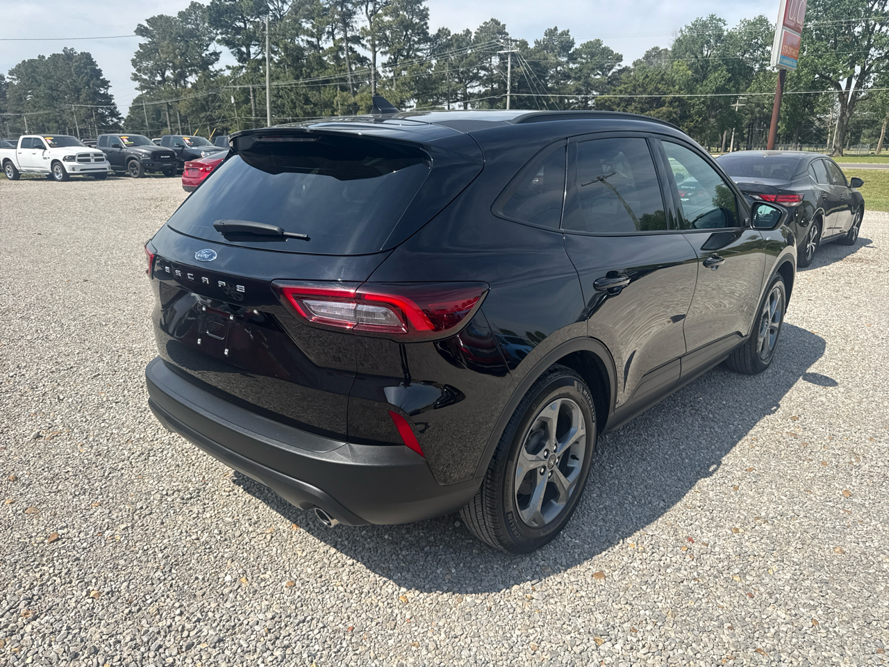 Ford Escape ST-Line 1.5L 4D SUV FWD 2025