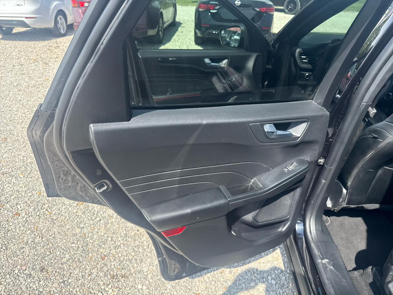 Ford Escape ST-Line 1.5L 4D SUV FWD 2025
